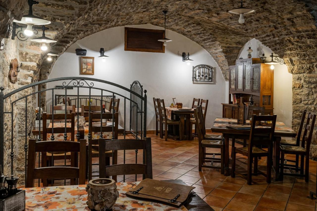 Bed and Breakfast Sobe Ela Fužine Exterior foto